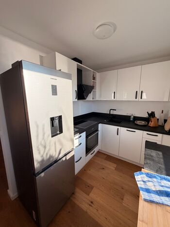 2-Zi. Küche Bad voll eingerichtet Nähe Messe München Zdjęcie 4