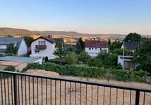 Monteurhaus mit Terasse, Garten und Ausblick in Gelnhausen Bild 4