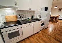 FREIE ZIMMER | ab 15,- p Pers.| WI-FI | Waschmaschine |Küche Bild 1