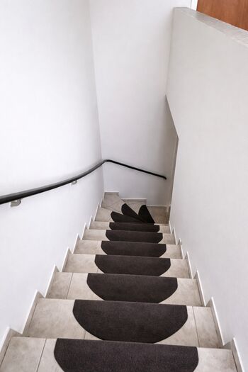 Voll ausgestattetes Haus mit 4-Monteurzimmern f. 12 Personen Bild 5