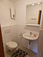 Voll ausgestattetes Haus mit 4-Monteurzimmern f. 12 Personen Bild 3