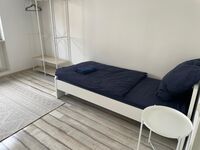 Schönes Haus mit 3 Wohnungen für Gruppen Bild 6