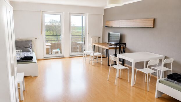 Apartments in Kabelsketal 15Min Flughafen, Porsche, Halle, Brehna, BMW Bild 5