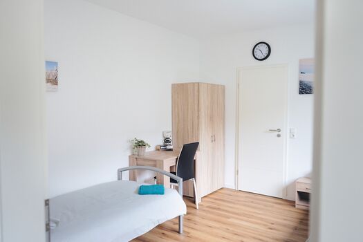 Unsere klassische Monteur-Zimmer in Kelsterbach Picture 3