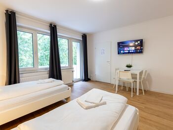 Moderne Monteurwohnung nähe Dortmund Platz für große Gruppen Bild 2