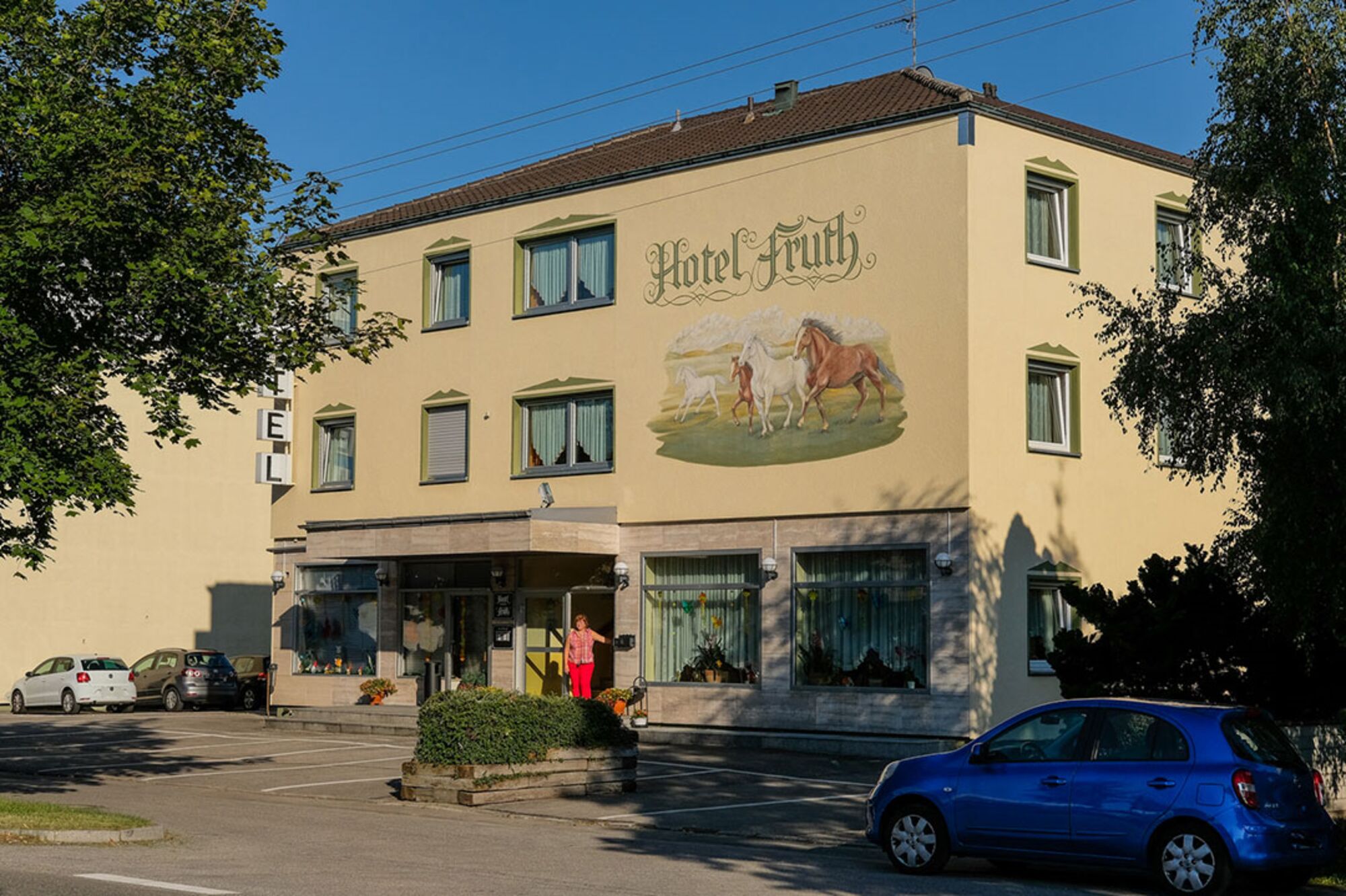 Hotel-Pension FRUTH Germering