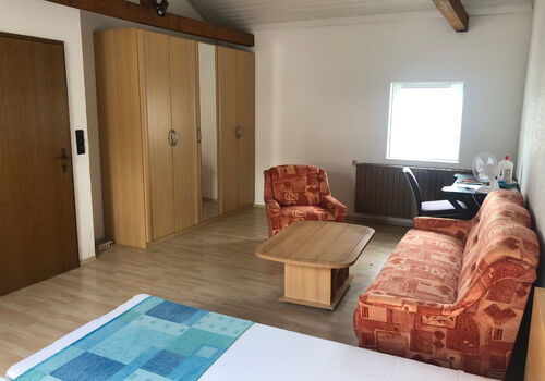 große Wohnung in Weilburg ab 15,- pro Person Picture 2