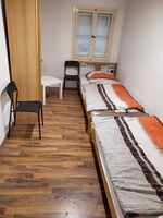 Schlafzimmer 5