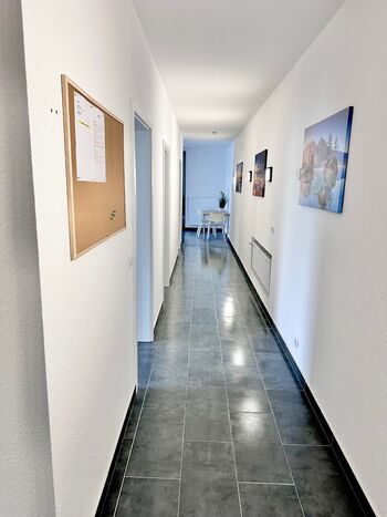 125 m²-EG-Wohnung Lippstadt/2 WC´s/4 Schlafzimmer/Terrasse Bild 2
