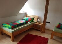 Schlafzimmer mit 2 Einzelbetten