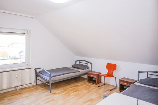 *GMA Monteurzimmer* große 4-Zimmer-Wohnung Zdjęcie 2
