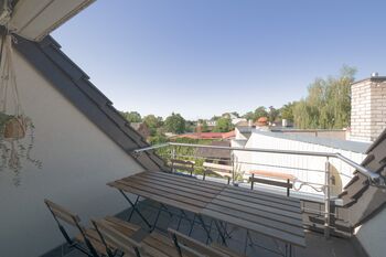 Apartment 9 Personen mit Küche und Balkon - MontiR Bild 4