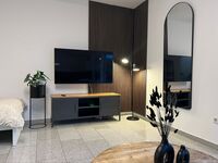 Luxus - Parkplätze - zentral - bis 50 Personen Bild 14