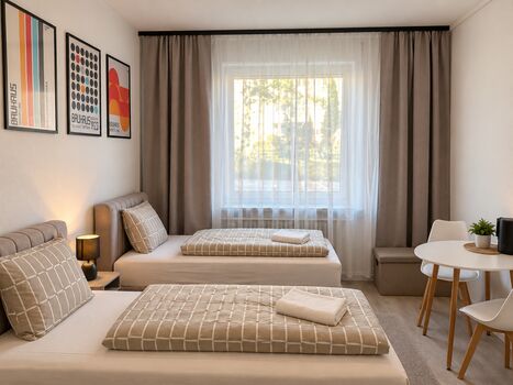 N8 Monteurhaus Nürnberg | 20+ Zimmer | 25 Parkplätze Zdjęcie 2