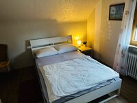 Doppelzimmer (Bett für eine Person)