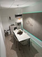 Hostel Deluxe Esszimmer