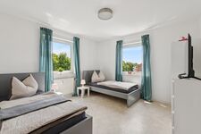 Wohnung nahe an der Autobahn mit Balkon Bild 16