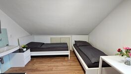 SAZ Verwaltung - Gehobene 5 Doppelzimmer Appartment Bild 8