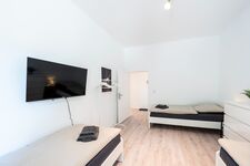 Easy Apartments 24 I MA-Neckarau direkt am Großkraftwerk! Bild 3