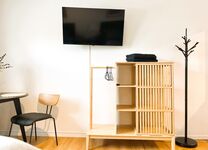 Business Comfort Studios Picture 7