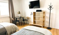 Business Comfort Studios Picture 13