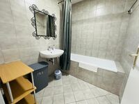 Dein Apartment auf Zeit # Parking/Highway/Subway Bild 7