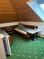 Ruhige Monteurzimmer: WLAN, Gemeinschaftsküche, Parkplatz Bild 13
