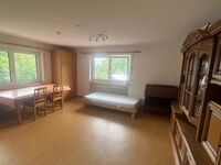 Zimmer 3 Große Wohnung