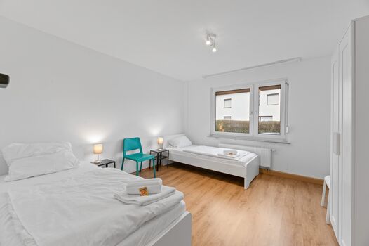 Großzügige Monteurwohnungen in Oberboihingen WIFI PARKING Bild 5