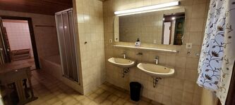 Badezimmer / Dusche