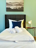 Rothenfelder Duo- 16 Personen Bild 1