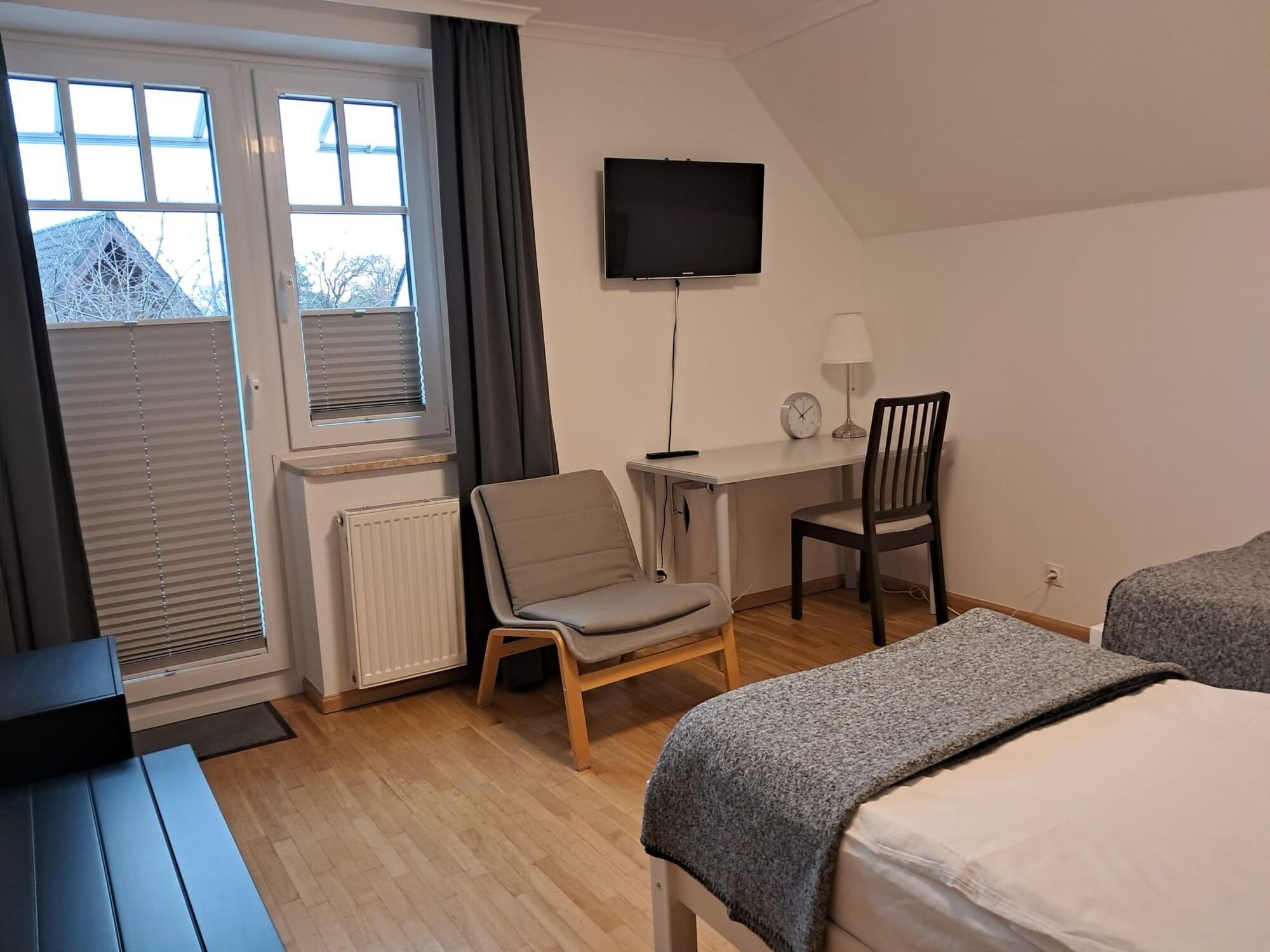Schlafzimmer 1