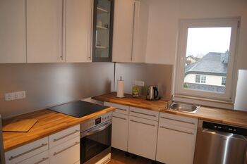 T-4 Mietangebote.Info bietet exklusives Penthouse Apartment Bild 3