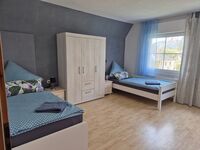 Haus in Biedenkopf mit 4 Zimmern + 2 Badezimmer Bild 1