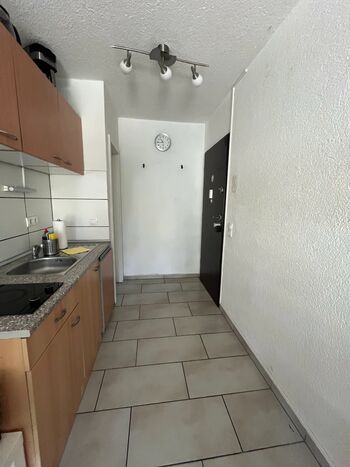 Monteurzimmer Köln | 27 Apartments | Hofparkplatz 3m hoch | Küche | WLAN Picture 3