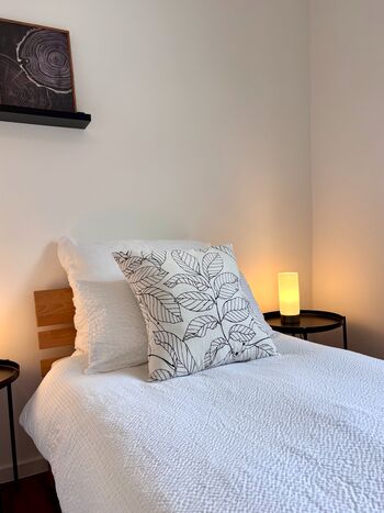 Wohnung über drei Etagen / bis zu 11 Personen / 3 Bäder / EInzelbetten Bild 2