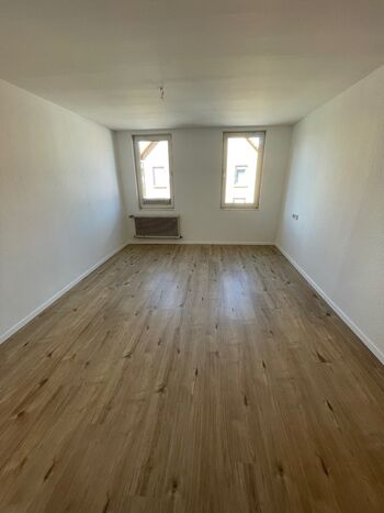 Mitarbeiterwohnung Nürtingen – 5 Zimmer, 9 Betten Bild 2