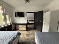 Cici Monteurhaus Altena – ganzes Haus | 6 Schlafzimmer | 3 B Bild 11