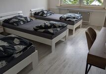 Sanierte und neu möblierte Monteurwohnung für 8 Bild 9