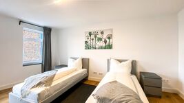 Großes Haus mit 3 Schafzimmern, Wohnzimmer für bis zu 9 Pers Bild 13