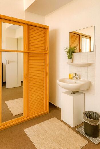 60 Zimmer (Einzel/Doppel) | Raucher/NR möglich | Parkplätze inkl. Picture 3