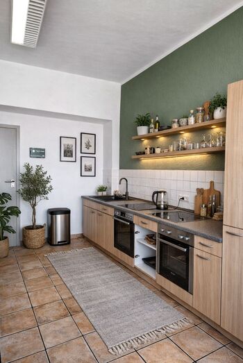 60 Zimmer (Einzel/Doppel) | Raucher/NR möglich | Parkplätze inkl. Picture 4