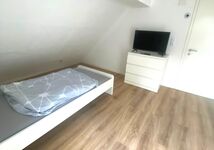 Zimmer mit Fernseher