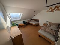 Gästezimmer, CreativHostel ATELIER SAMIS, Ferienwohnung Bild 13