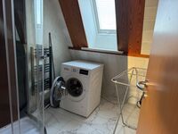 MB Homes Reutlingen (ganzes Haus) 4-8 Personen Langzeit Firmen. Bild 9