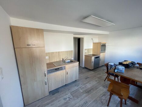 Modernes, neu saniertes Haus zur Vermietung – ideal für alle Picture 3