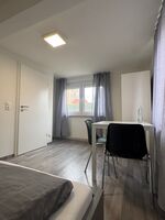 Modernes, neu saniertes Haus zur Vermietung – ideal für alle Bild 11