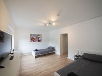 Monteurwohnung für 5 Personen – 1. OG, 5 Betten in Schwarzen Bild 9