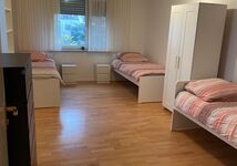 Schöne, moderne helle Wohnung - nur 13 Euro pro Person/Tag Bild 2