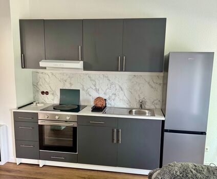 Moderne Monteurwohnung mit Terrasse & WLAN Bild 3